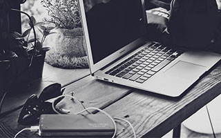 Kaiyun Sports-文霍斯特：湖人应该交易格林 尽全力留下波普隆多