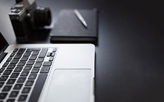 开云-心理大师！泰伦·卢组织团建活动 快艇队内氛围融洽